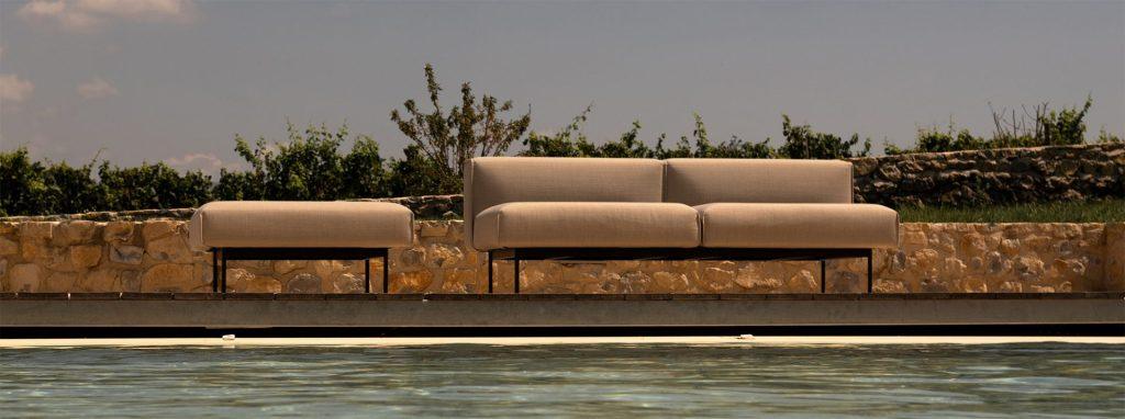 Piscine avec vue sur les paysages de la Drôme provençale
